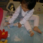 不能下地到处乱跑了