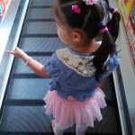 舞蹈课上哭的很委屈