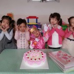 在幼儿园过5周岁生日